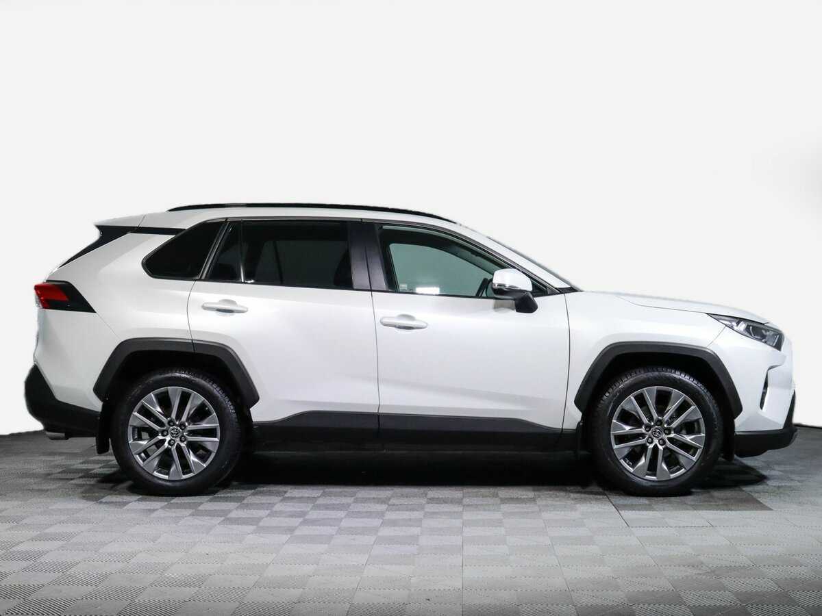 Toyota RAV4, 2021 - 68 235 км. | Фото №4