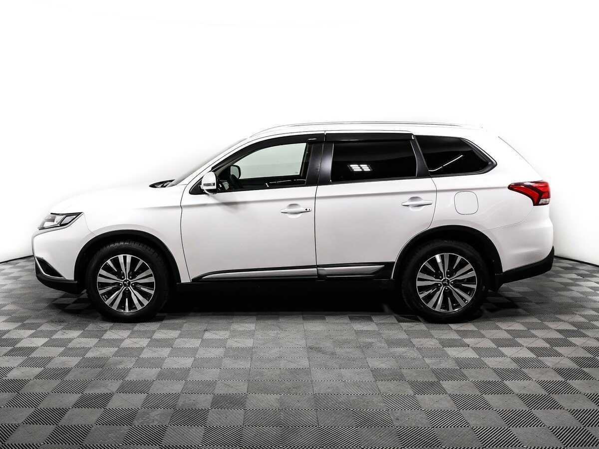 Mitsubishi Outlander, 2019 - 23 458 км. | Фото №8