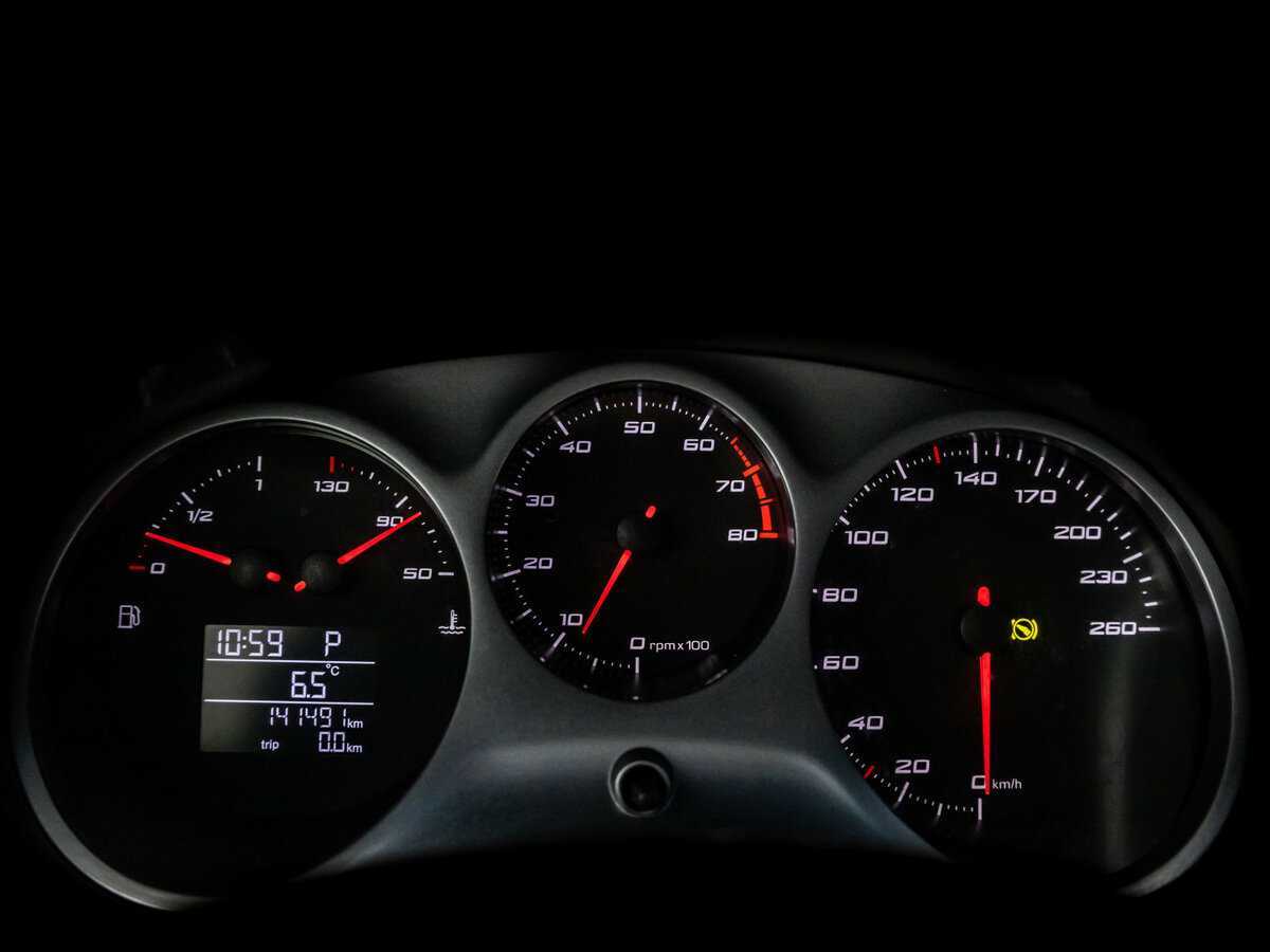 SEAT Leon, 2012 Фото №18