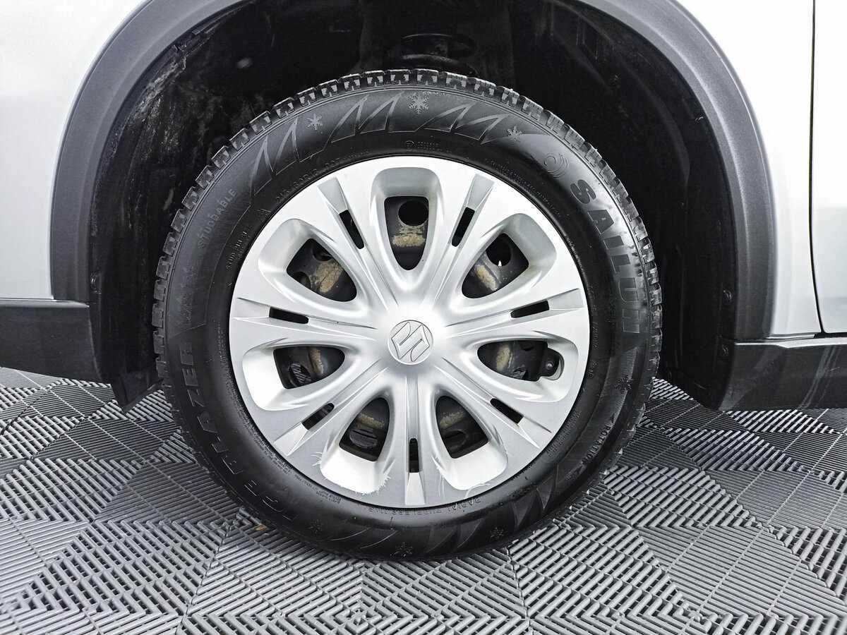 Suzuki Vitara, 2018 Фото №16