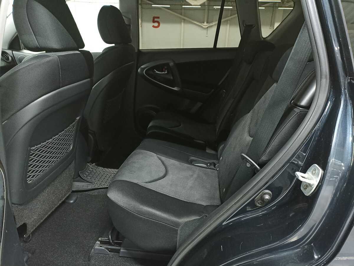 Toyota RAV4, 2012 Фото №12