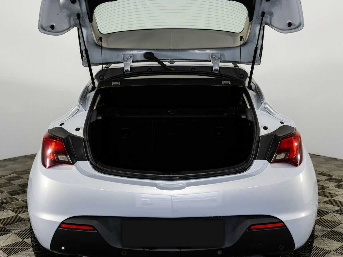 Opel Astra GTC, 2012 Фото №18