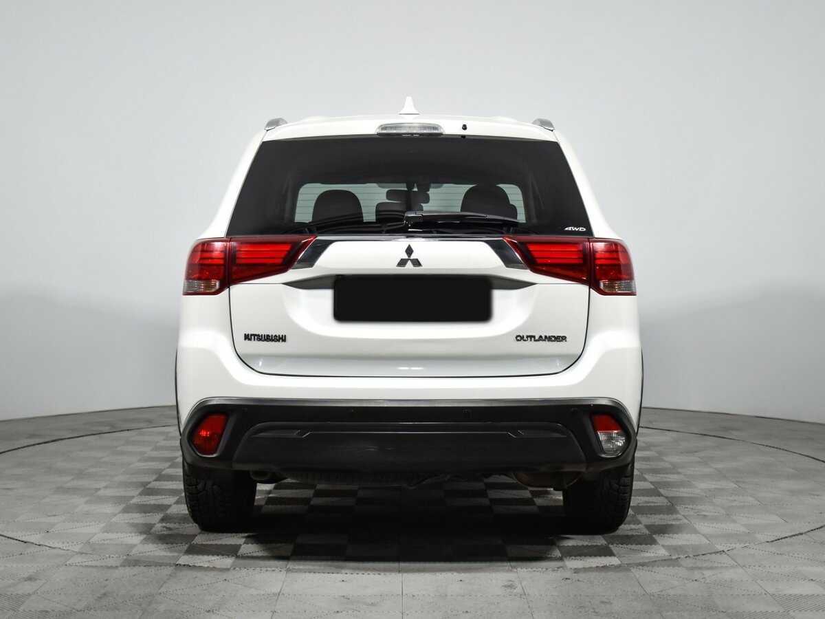 Mitsubishi Outlander, 2018 - 141 370 км. | Фото №5