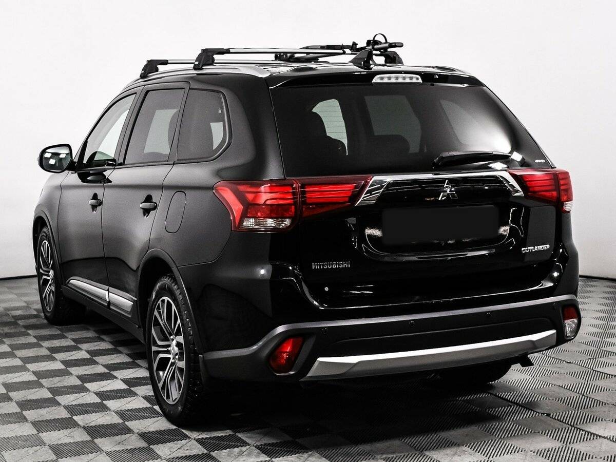 Mitsubishi Outlander, 2018 - 38 812 км. | Фото №7