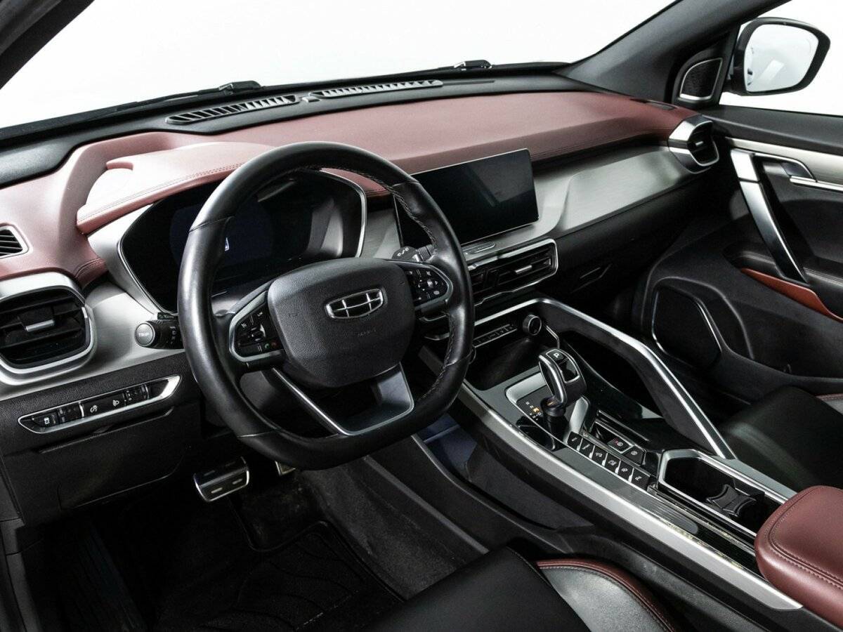 Geely Coolray, 2021 Фото №11