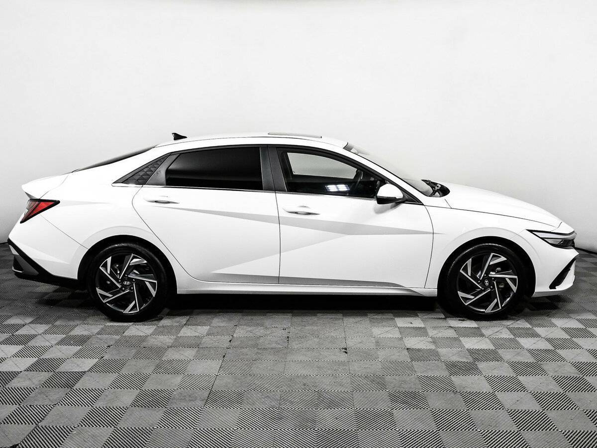 Hyundai Elantra, 2023 - 38 900 км. | Фото №4