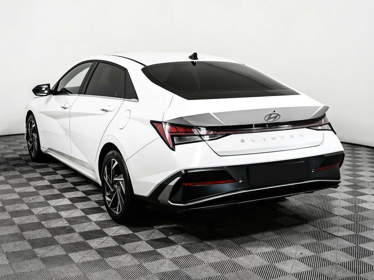 Hyundai Elantra, 2023 - 38 900 км. | Фото №7