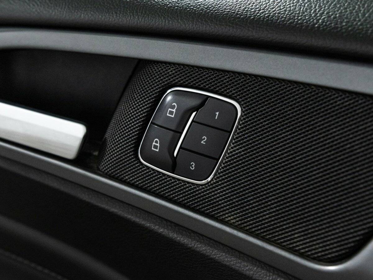 Ford Mondeo, 2015 Фото №16