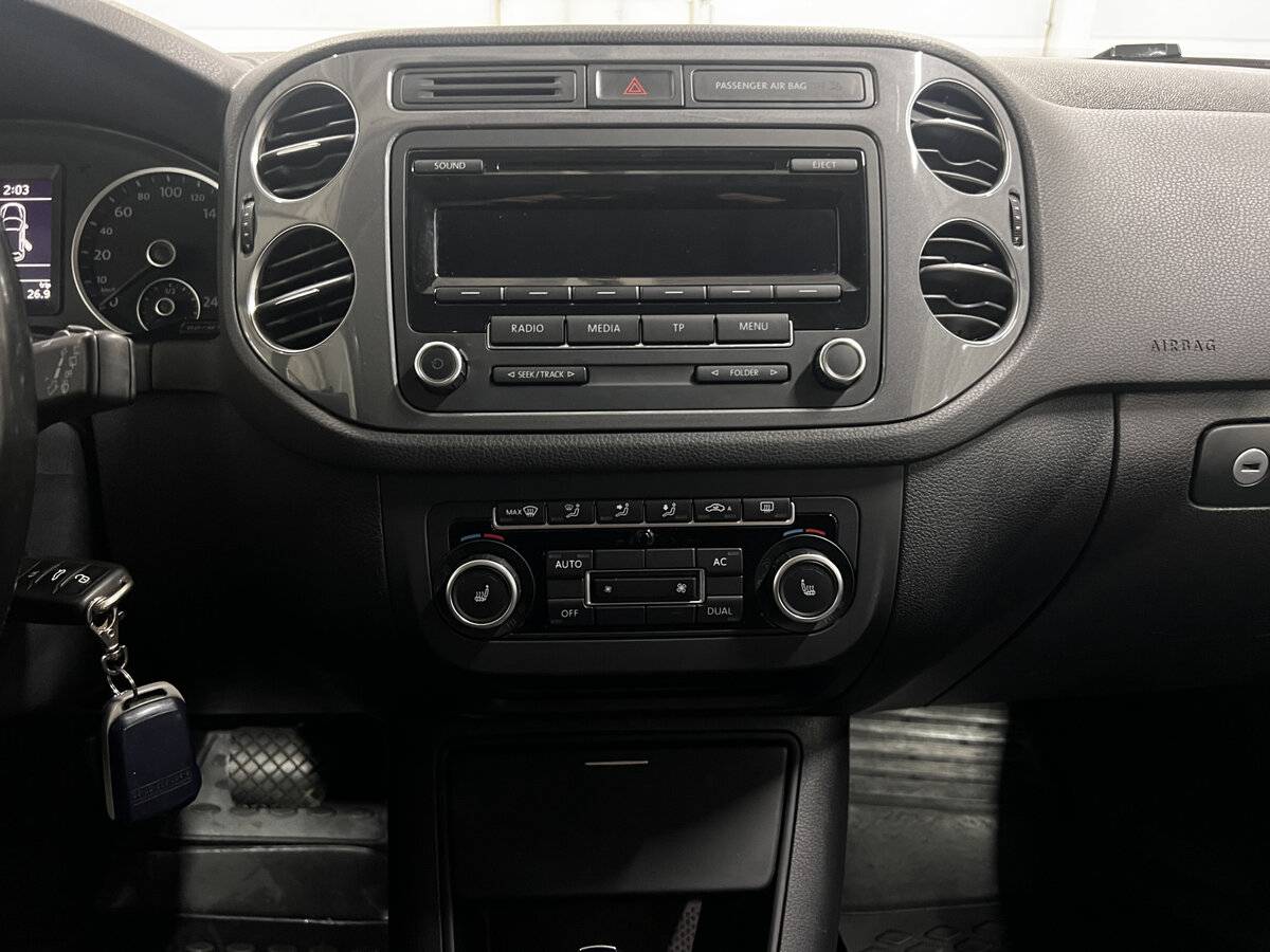 Volkswagen Tiguan, 2012 Фото №15