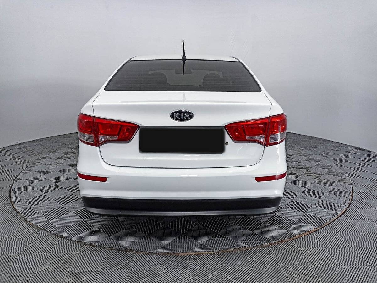 Kia Rio 6-speed, 2015 - 216 395 км. | Фото №6