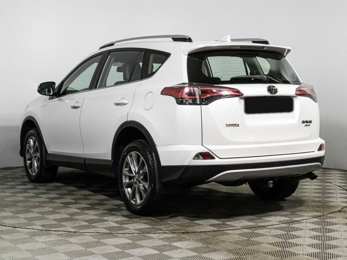 Toyota RAV4, 2018 - 104 503 км. | Фото №7
