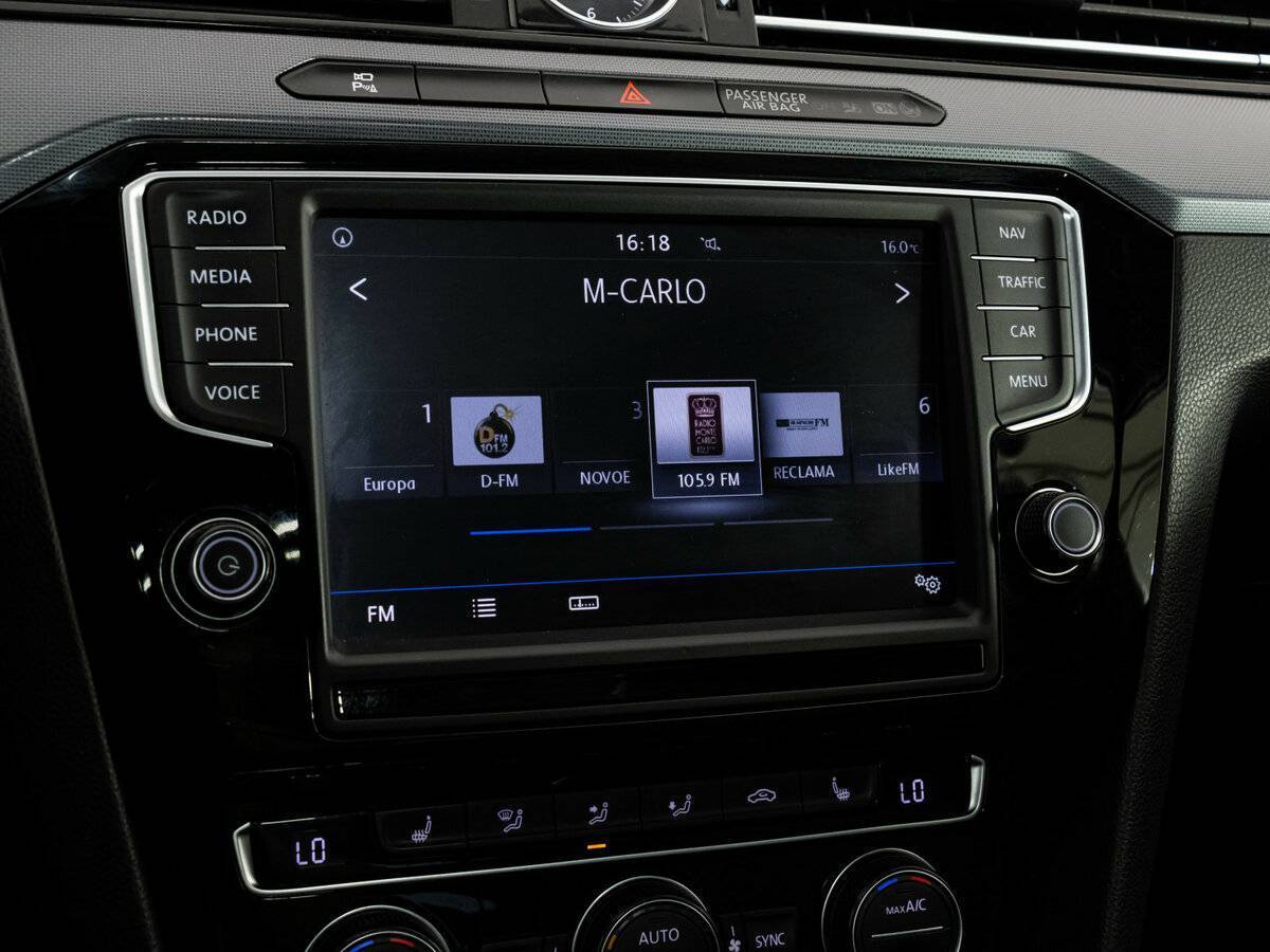 Volkswagen Passat, 2016 Фото №20