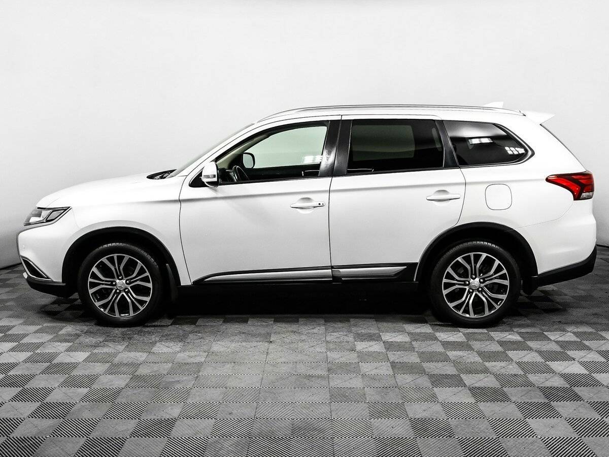 Mitsubishi Outlander, 2017 - 72 468 км. | Фото №8