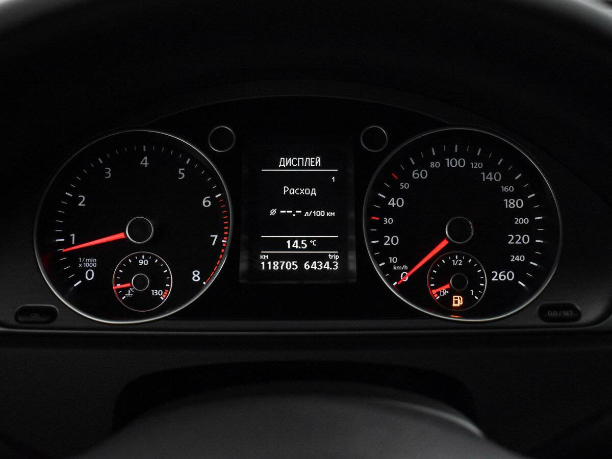 Volkswagen Passat, 2012 Фото №18