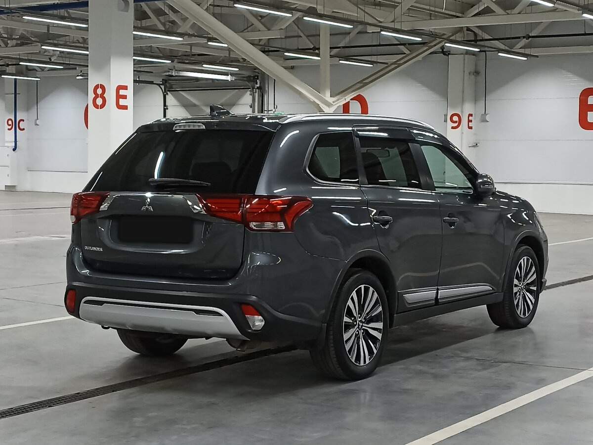 Mitsubishi Outlander, 2020 - 114 252 км. | Фото №5
