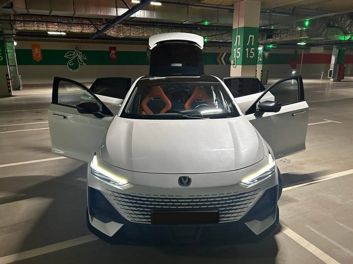 Changan UNI-V, 2023 - 43 140 км. | Фото №2