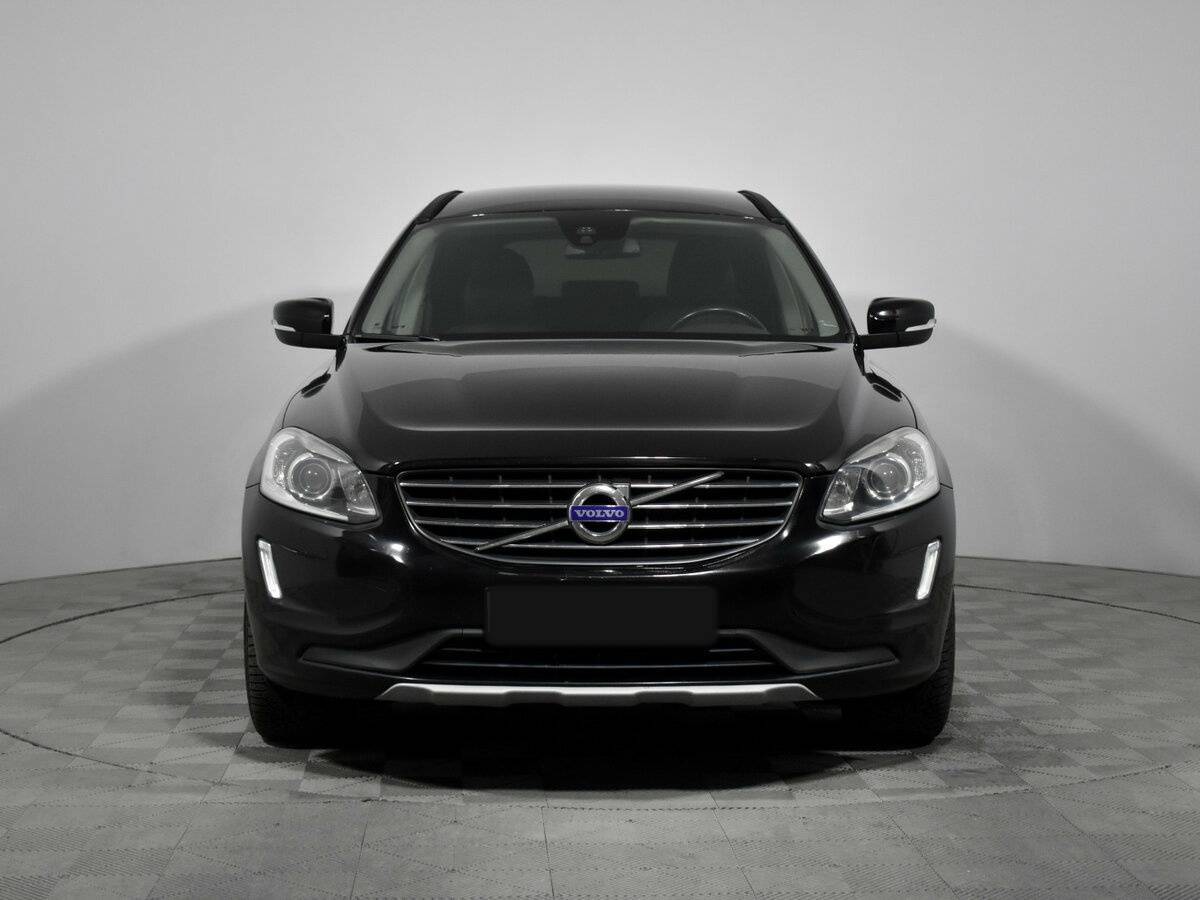 Volvo XC60, 2017 - 135 900 км. | Фото №2