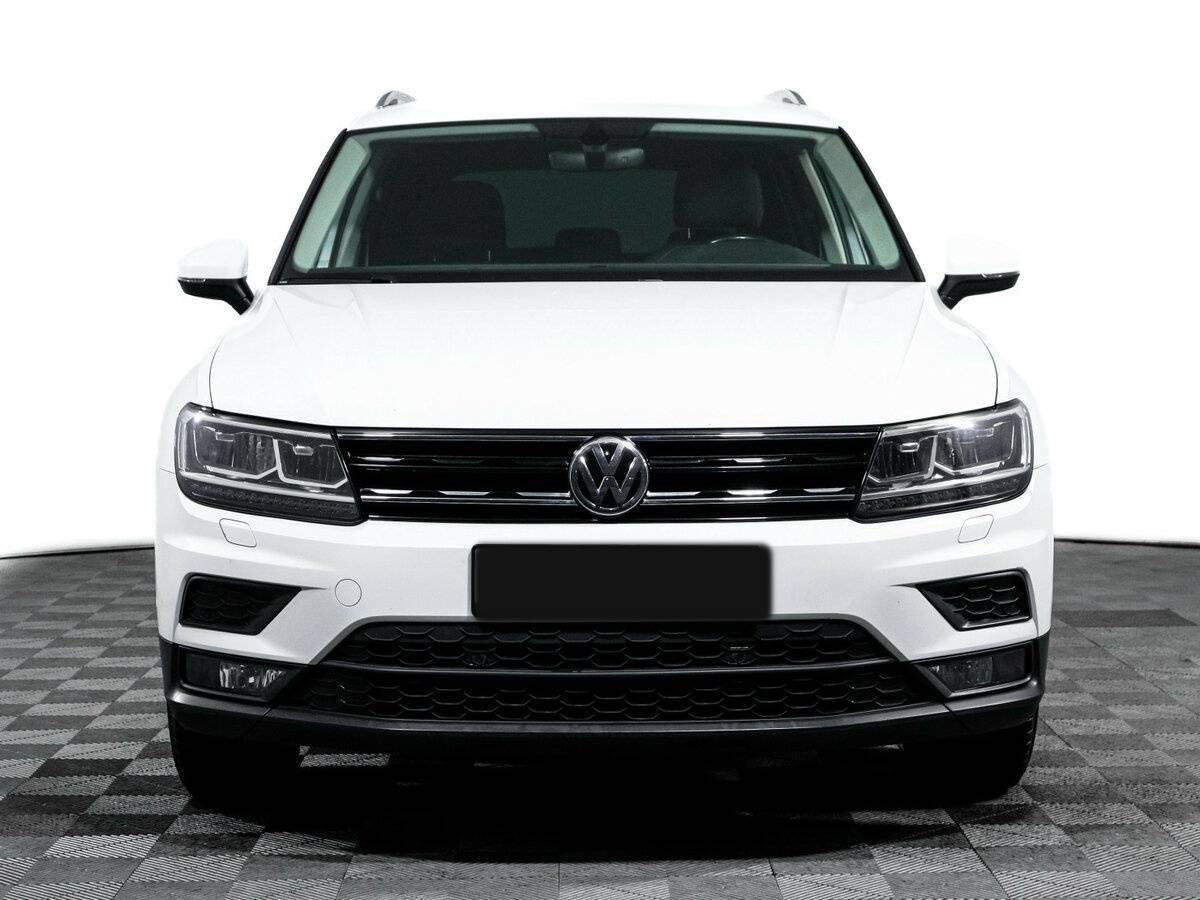 Volkswagen Tiguan, 2018 - 63 742 км. | Фото №2
