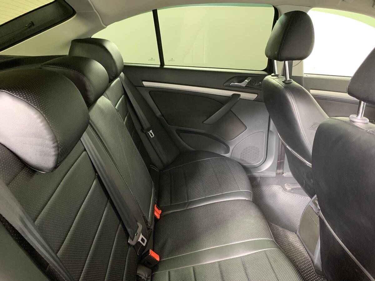 Skoda Octavia, 2012 Фото №17