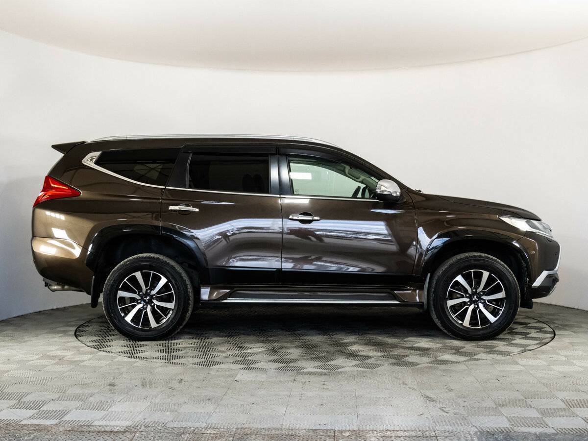 Mitsubishi Pajero Sport, 2019 - 200 578 км. | Фото №5