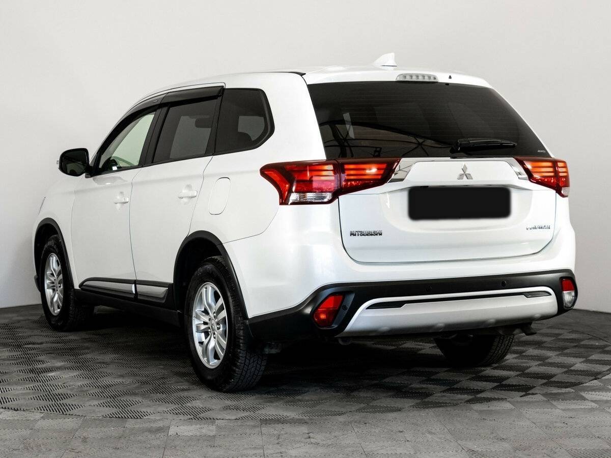 Mitsubishi Outlander, 2019 - 56 706 км. | Фото №6