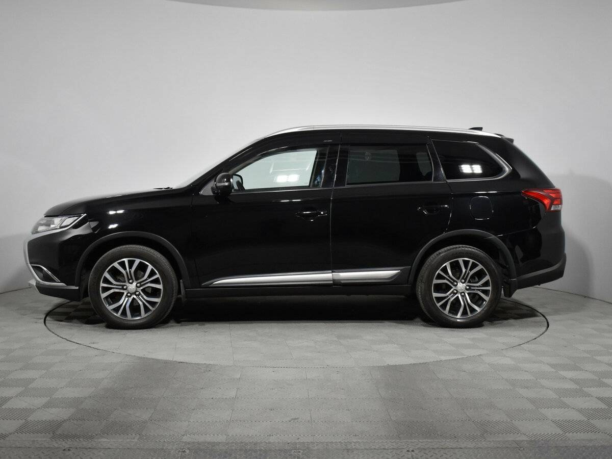 Mitsubishi Outlander, 2018 - 80 245 км. | Фото №8