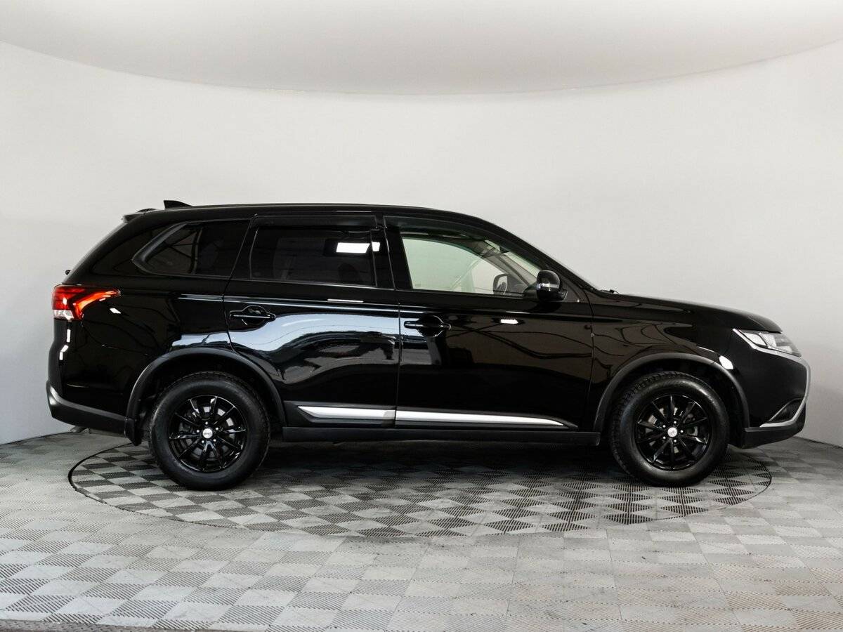 Mitsubishi Outlander, 2020 - 173 750 км. | Фото №4