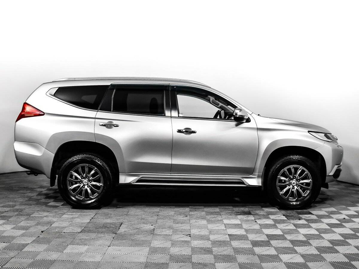 Mitsubishi Pajero Sport, 2017 - 138 833 км. | Фото №4