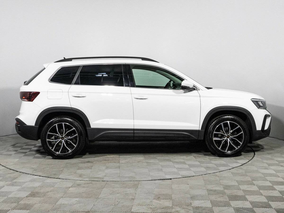 Volkswagen Taos, 2021 - 26 479 км. | Фото №4