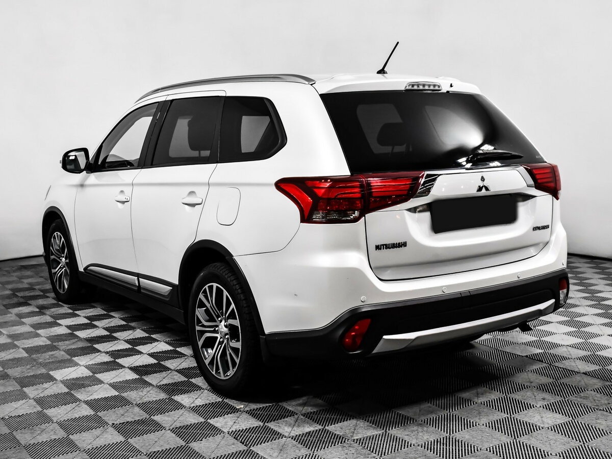 Mitsubishi Outlander III Рестайлинг 2, 2016 - 95 226 км. | Фото №7