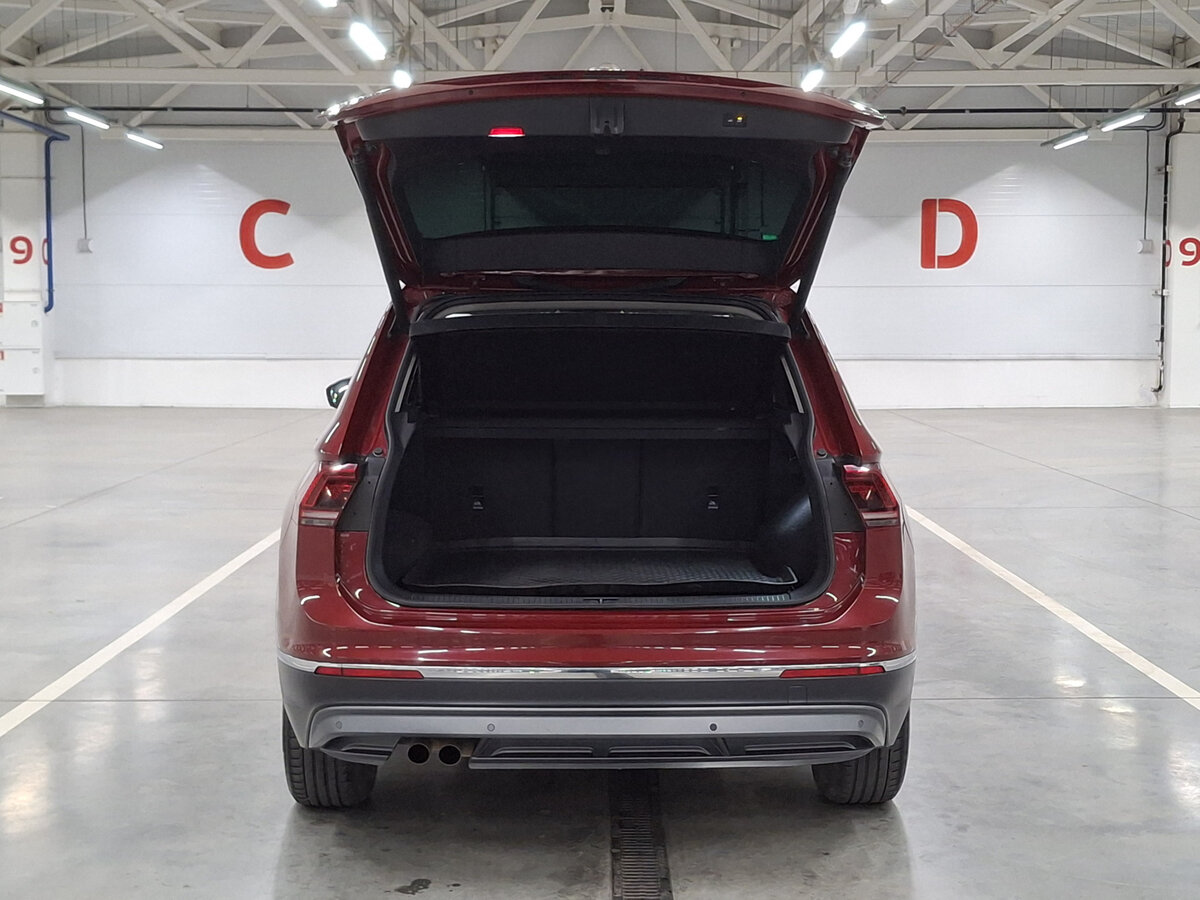 Volkswagen Tiguan II, 2018 Фото №10