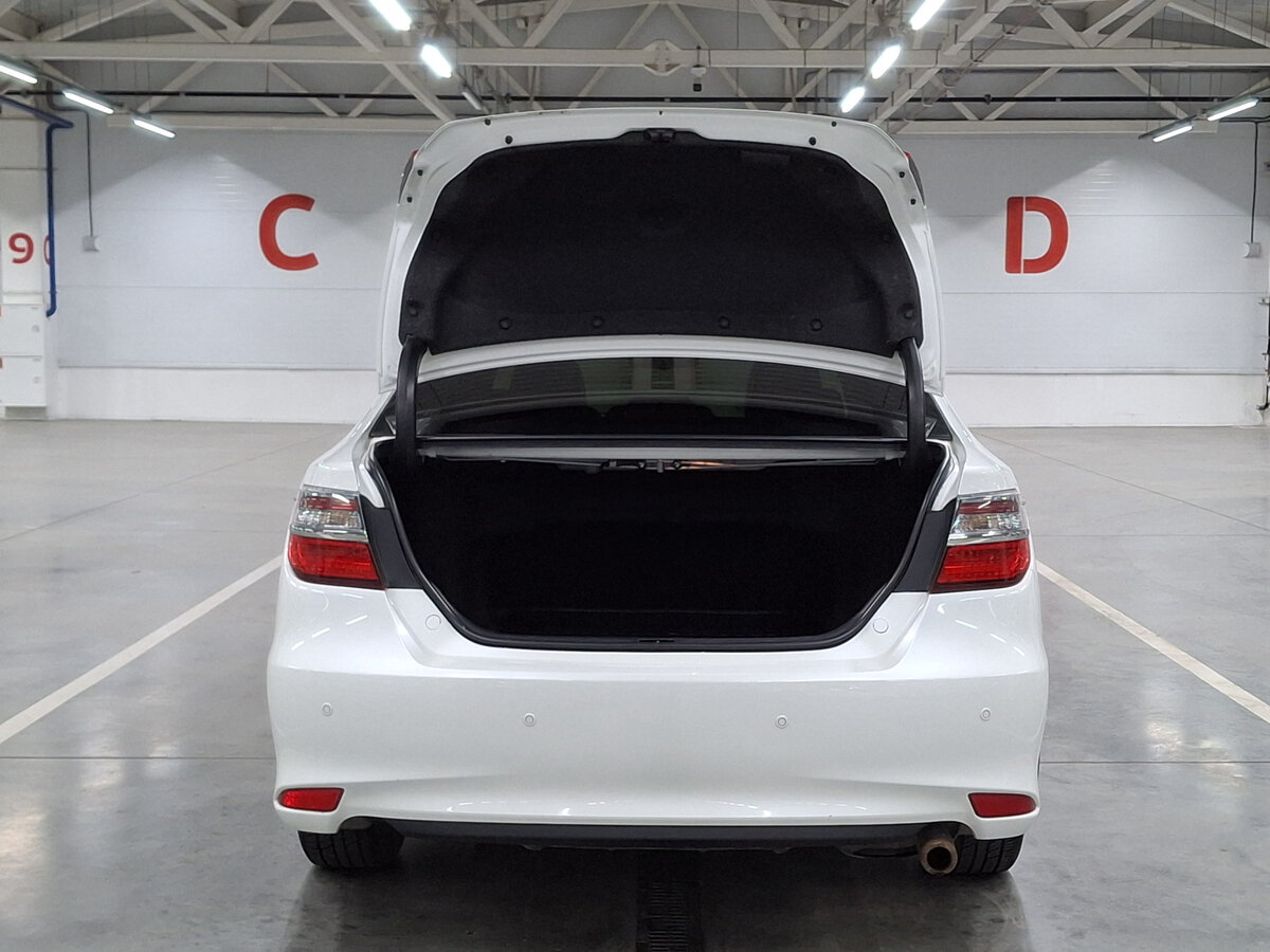 Toyota Camry VII (XV50) Рестайлинг, 2015 Фото №10