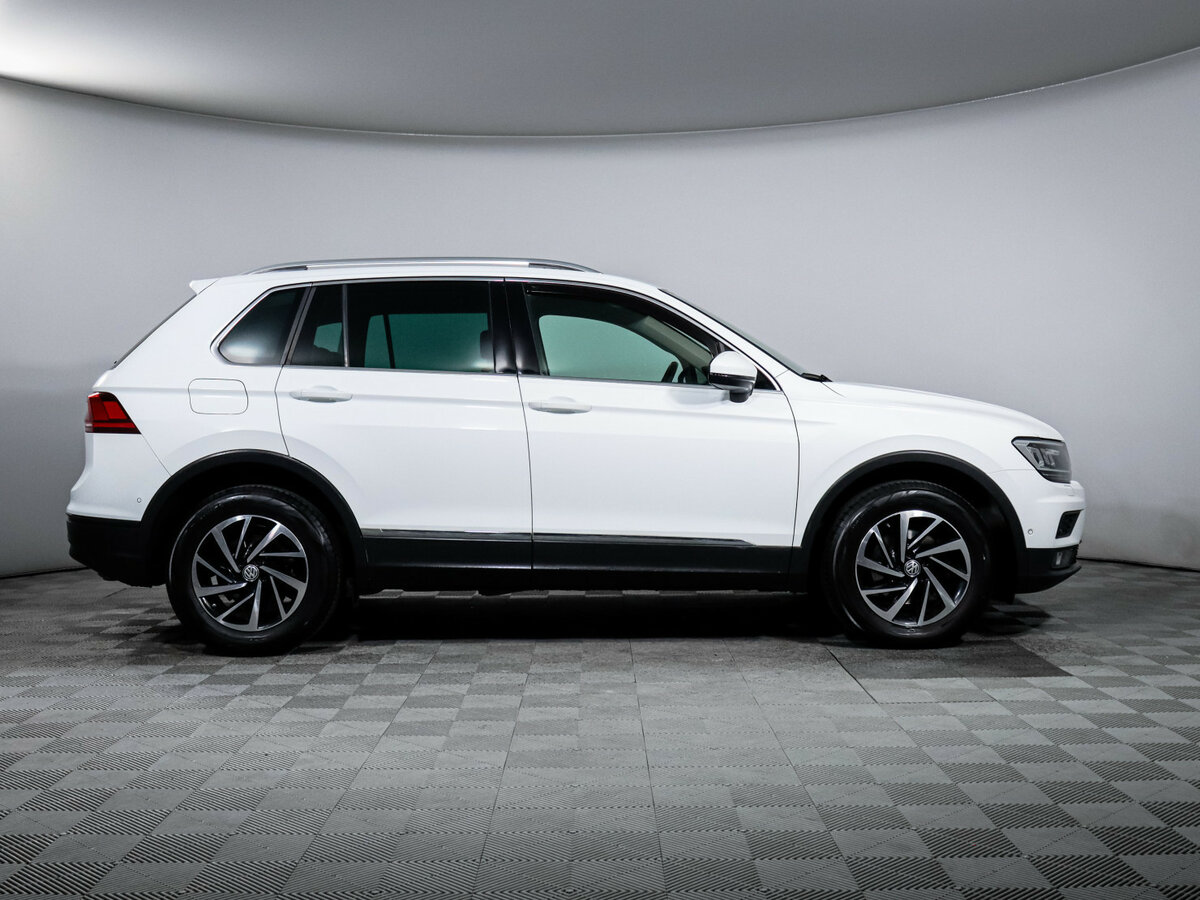 Volkswagen Tiguan II, 2018 - 69 500 км. | Фото №4