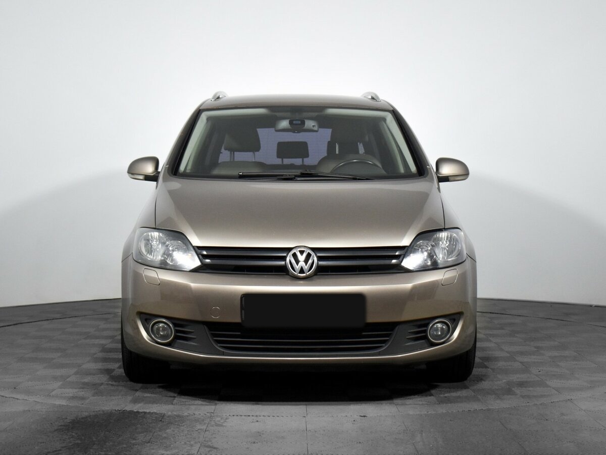 Volkswagen Golf Plus II, 2012 - 207 000 км. | Фото №2