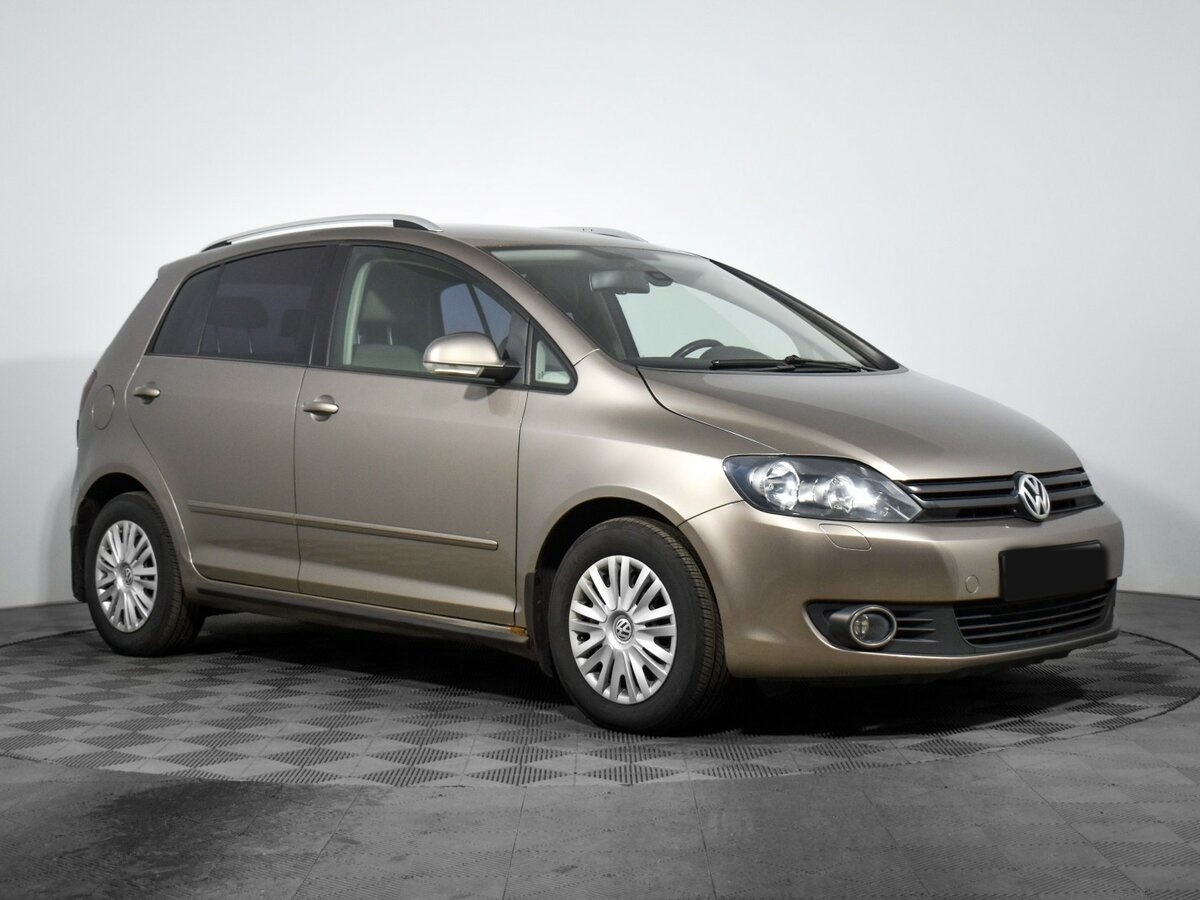 Volkswagen Golf Plus II, 2012 - 207 000 км. | Фото №3
