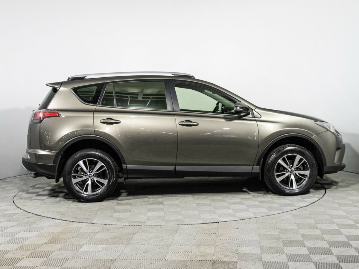 Toyota RAV4 IV (XA40) Рестайлинг, 2015 - 76 266 км. | Фото №4