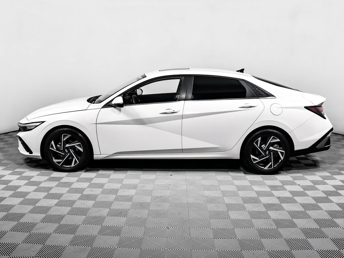 Hyundai Elantra VII (CN7) Рестайлинг, 2023 - 57 075 км. | Фото №8