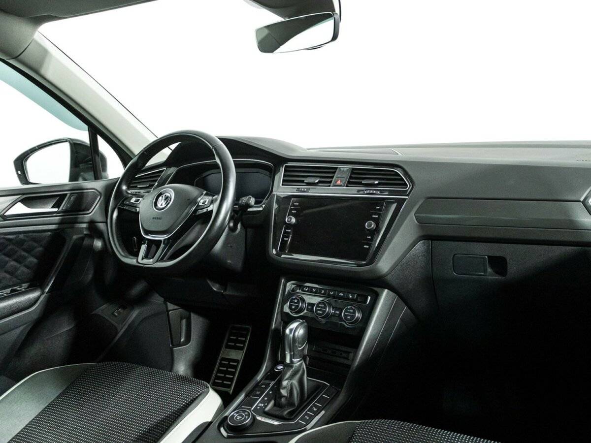 Volkswagen Tiguan II, 2019 - 150 653 км. | Фото №7