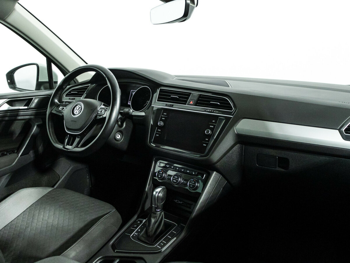 Volkswagen Tiguan II, 2019 - 93 550 км. | Фото №8