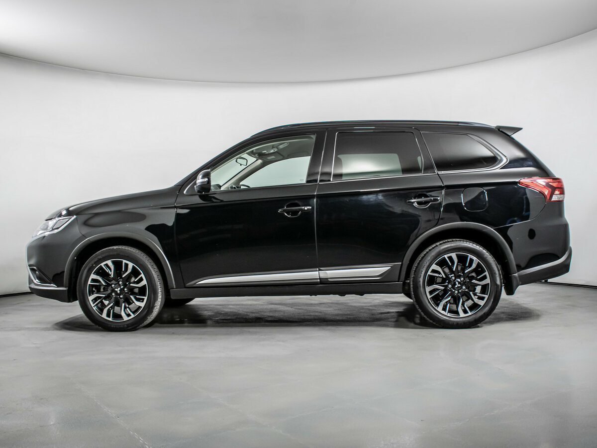 Mitsubishi Outlander III Рестайлинг 3, 2022 - 97 700 км. | Фото №8