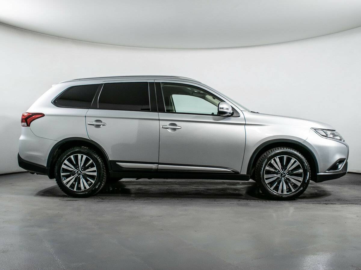 Mitsubishi Outlander III Рестайлинг 3, 2018 - 175 000 км. | Фото №4
