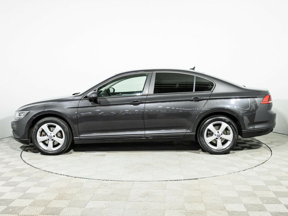 Volkswagen Passat B8 Рестайлинг, 2021 - 49 147 км. | Фото №8