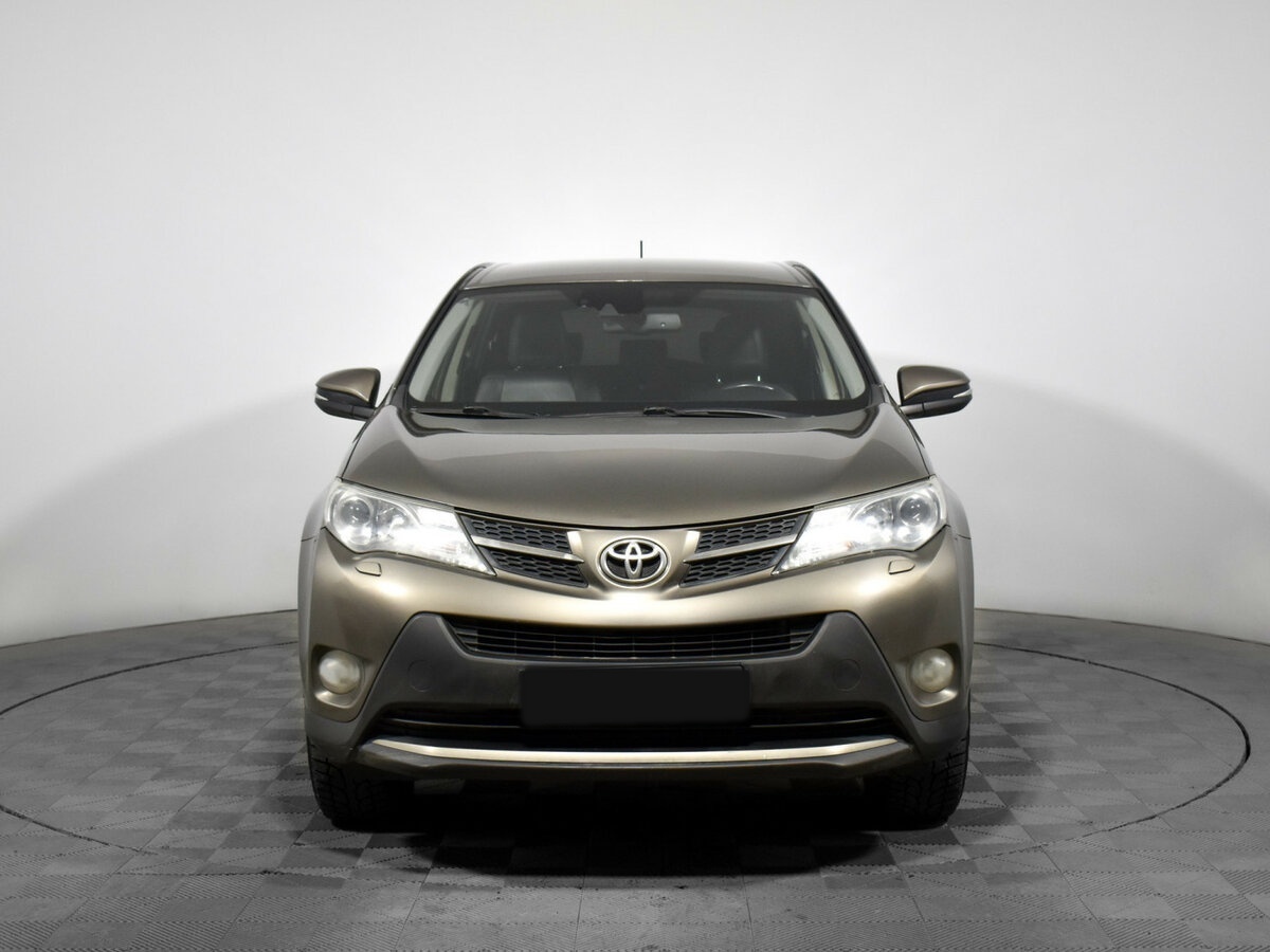 Toyota RAV4 IV (XA40), 2013 - 245 500 км. | Фото №2