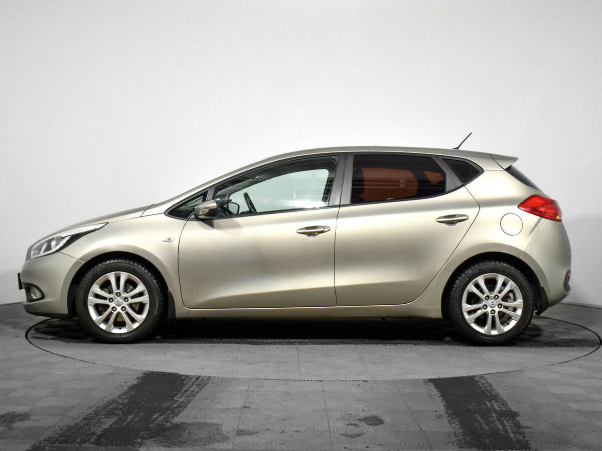 Kia Ceed II, 2012 - 80 486 км. | Фото №8
