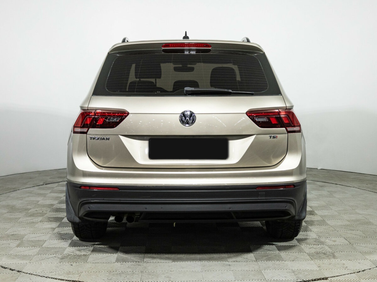 Volkswagen Tiguan II, 2017 - 76 658 км. | Фото №5