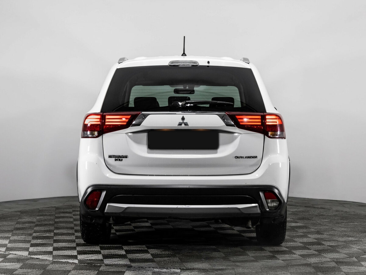 Mitsubishi Outlander III Рестайлинг 2, 2016 - 200 293 км. | Фото №5