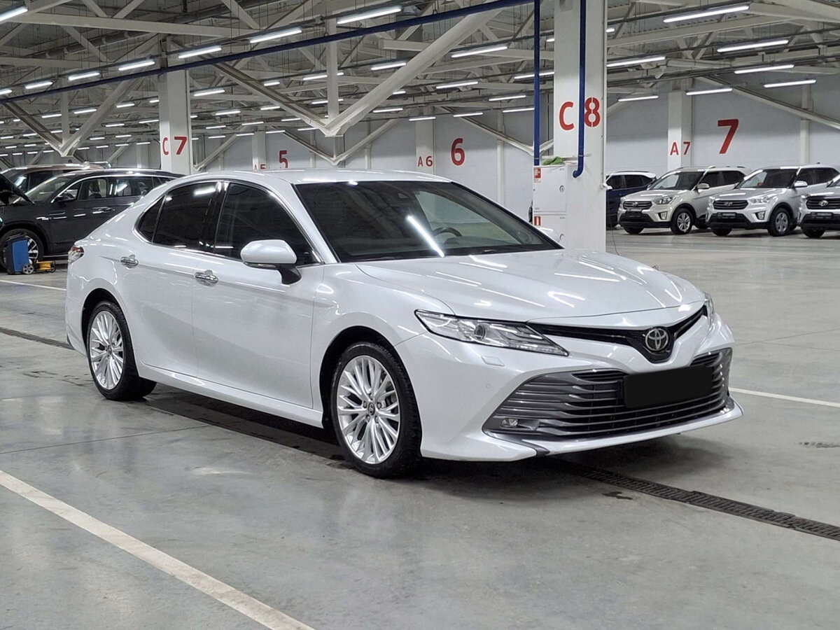 Toyota Camry VIII (XV70), 2020 - 95 405 км. | Фото №3