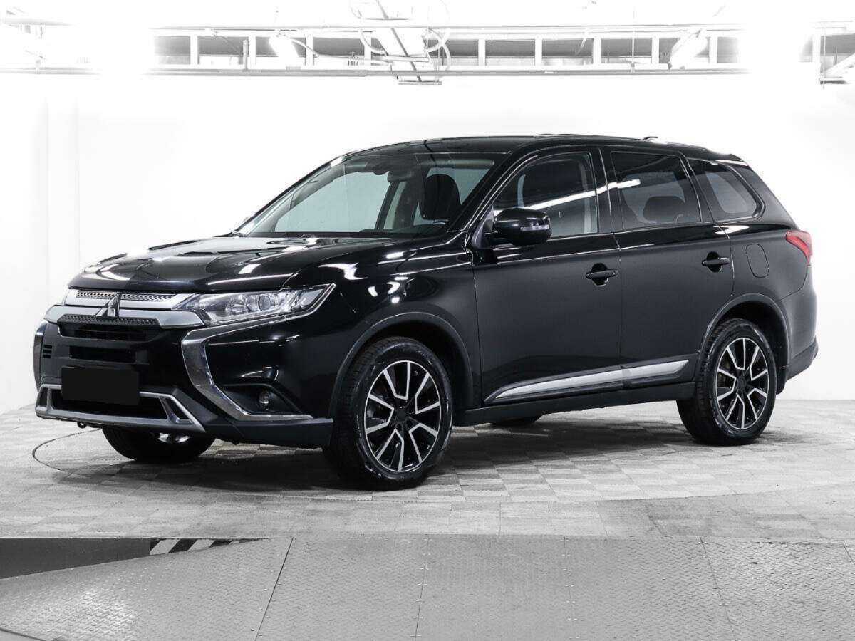 Mitsubishi Outlander, 2018 - 123 158 км. | Фото №1